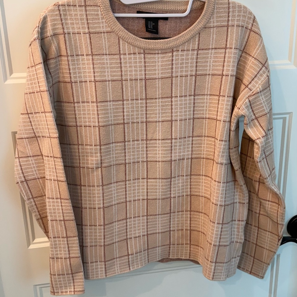 Tahari Plaid Tan Sweater